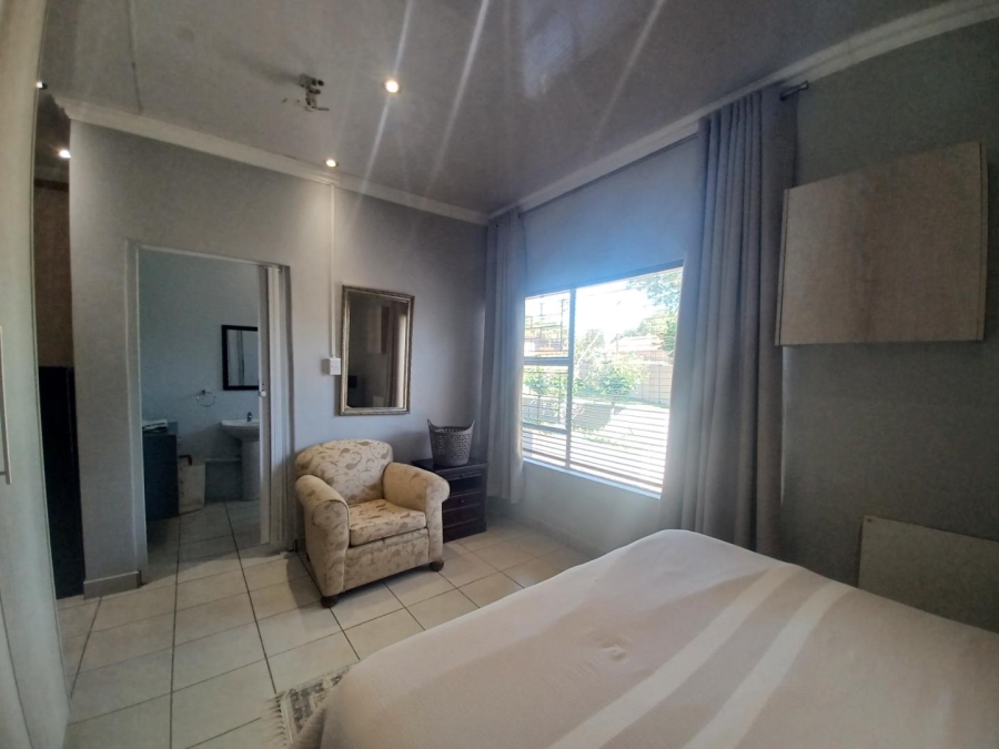 To Let 1 Bedroom Property for Rent in Langenhovenpark Free State